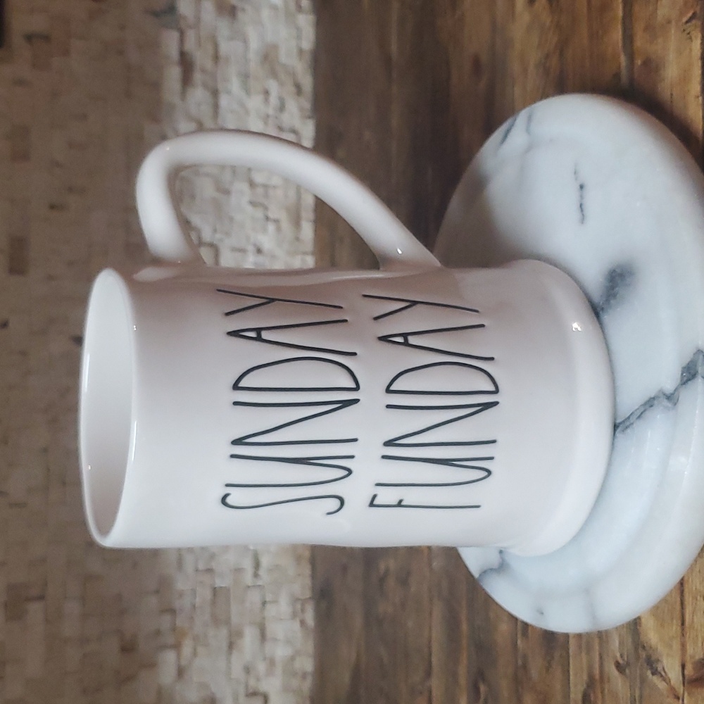 Large "SUNDAY FUNDAY" Rae Dunn Beer Mug